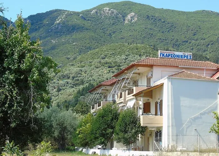 Vessarios