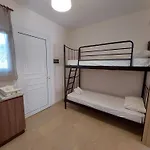 Vessarios Apartament *