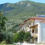 Vessarios